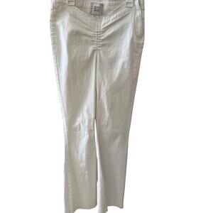 BDG Urban Outfitters White Flare Ruched Dipped V Stretch Denim Jeans Size 27 EUC